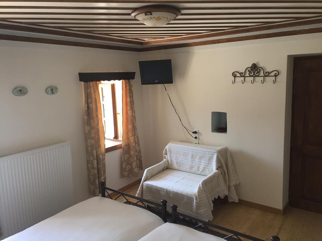 Elafotopos Hotel Екстер'єр фото